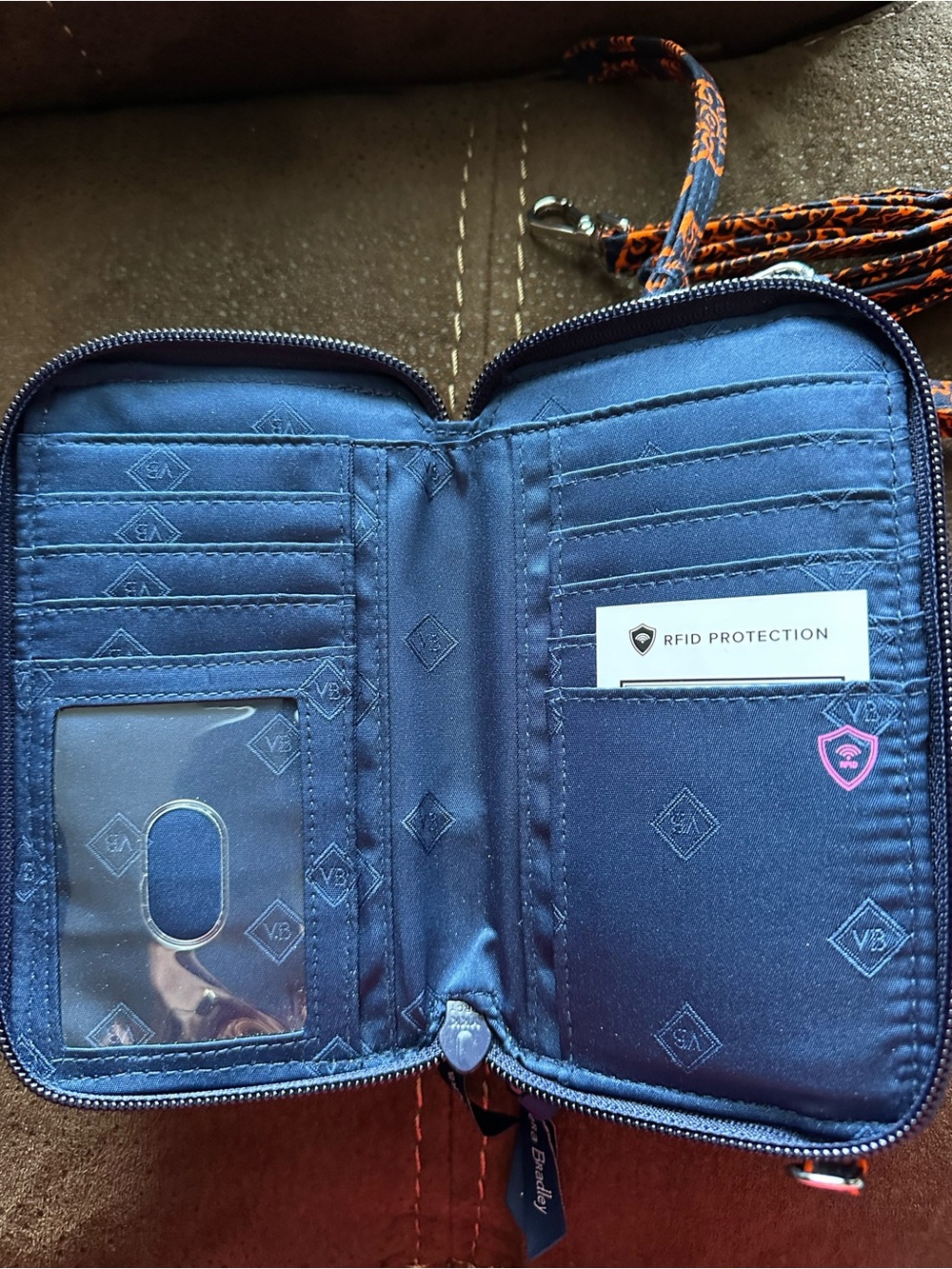 Vera Bradley Syracuse University Logo Quilted Crossbody Wallet - RFID - Picture 3 of 4